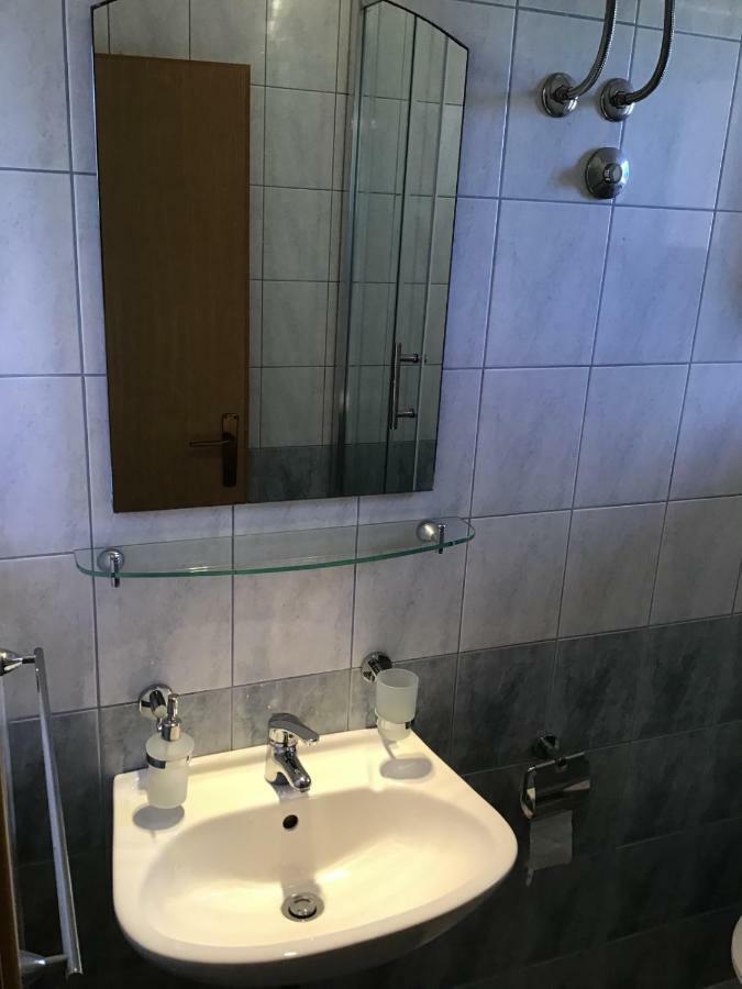 Paras Zečevo Buitenkant foto